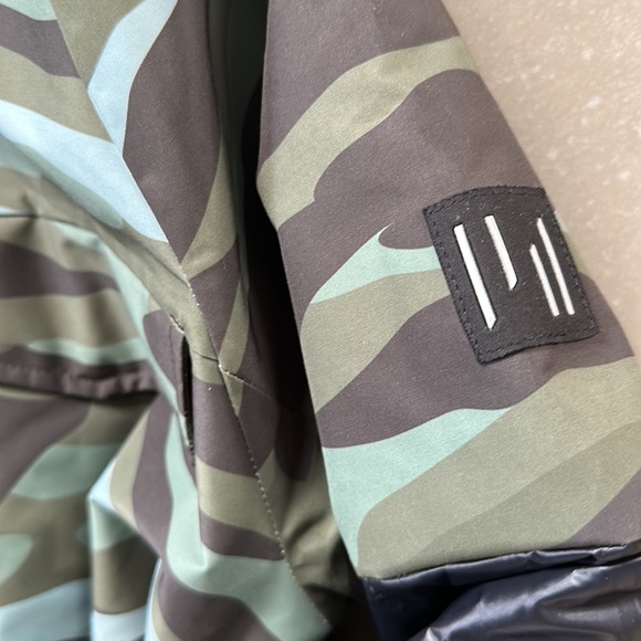 BELTED PARKA - Zea Camo xs - Picture 2 of 5